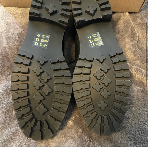 Madewell Corinne Lugsole Leather Loafers - Picture 4 of 6